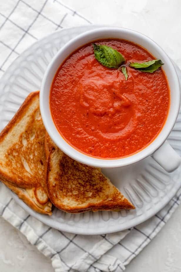 5 ingrédients d'une soupe de tomates