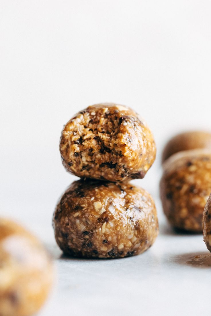 Bouchées Énergétiques à la Pâte à Cookie