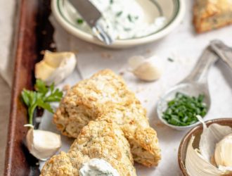 Recette des Scones au quark aux herbes