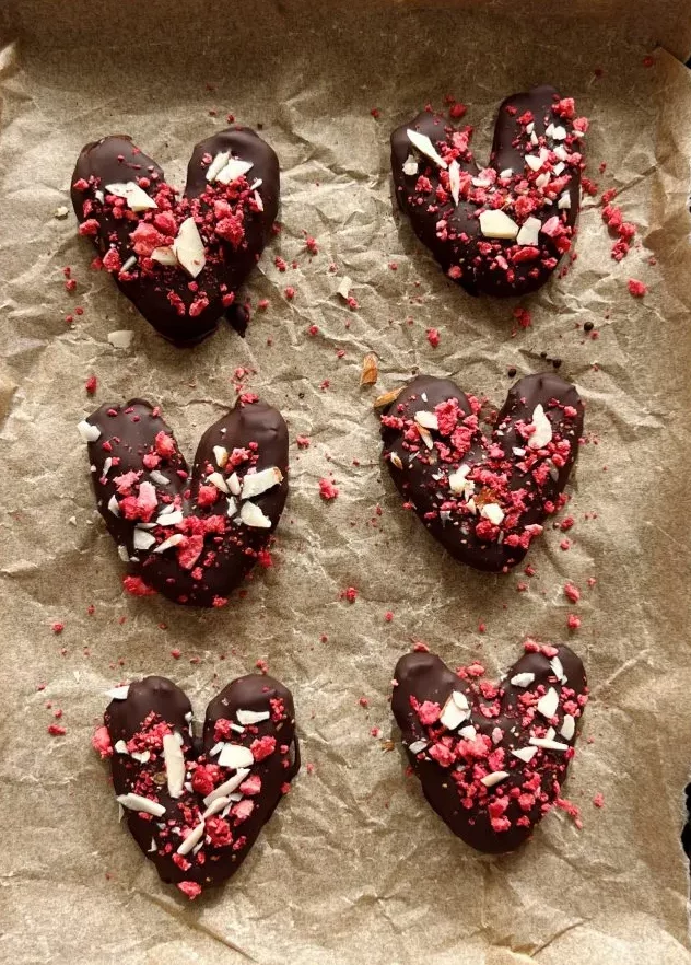 Recette des Cœurs de dattes enrobés de chocolat