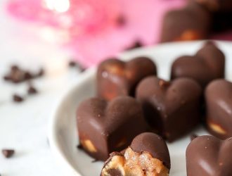 recette des Coupes Chocolatées au Caramel de Dattes