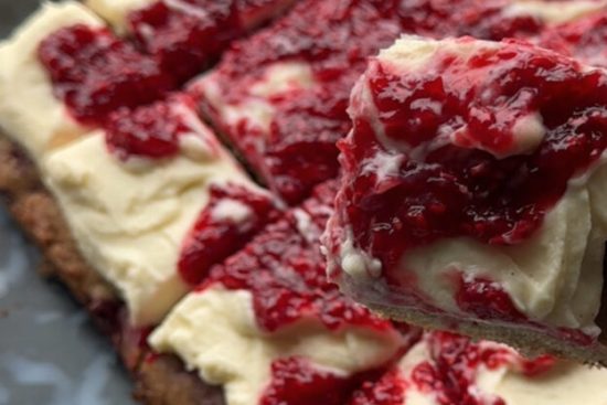 recette des Barres de Chocolat Blanc aux Framboises