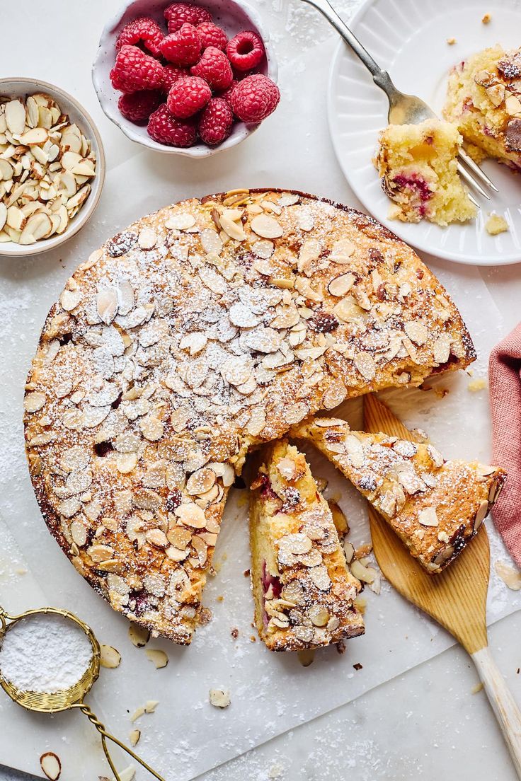 Gâteau Café aux Framboises et Amandes