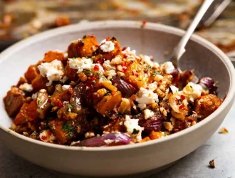 Recette du potiron rôti à l'érable avec piment et feta