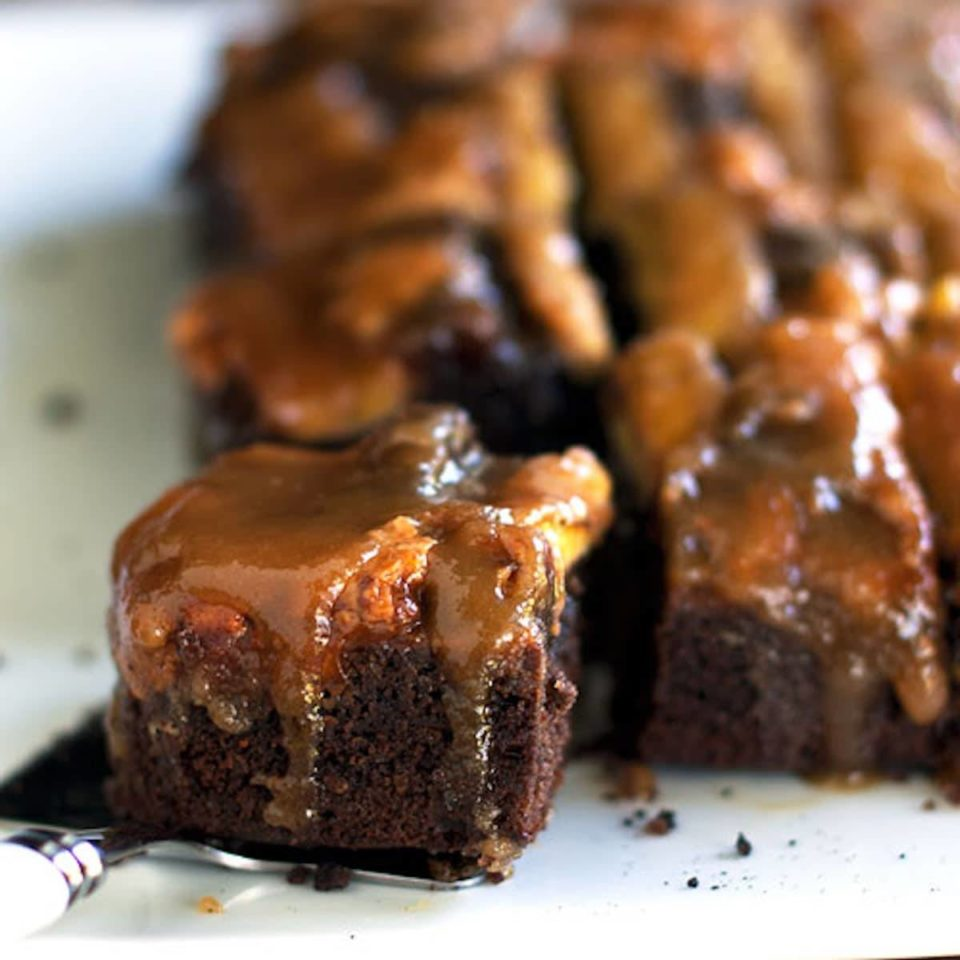 Gâteau Renversé Chocolat-Beurre de Cacahuète à la Banane