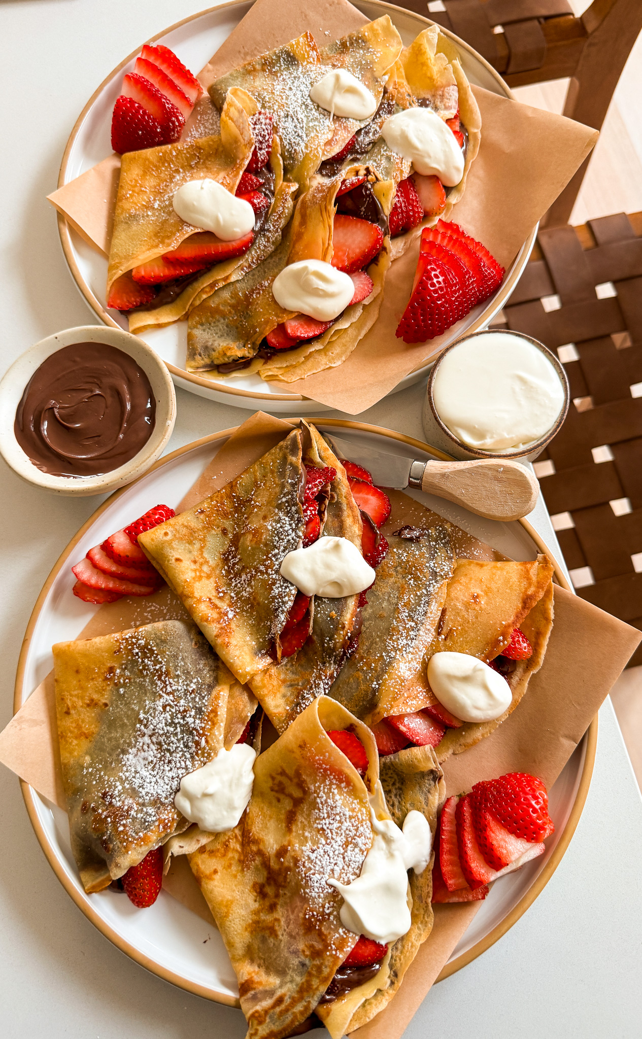 Recette des Crêpes au Chocolat et Fraises