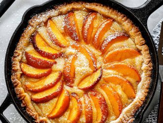 La recette de la Tarte aux Pêches à la Frangipane