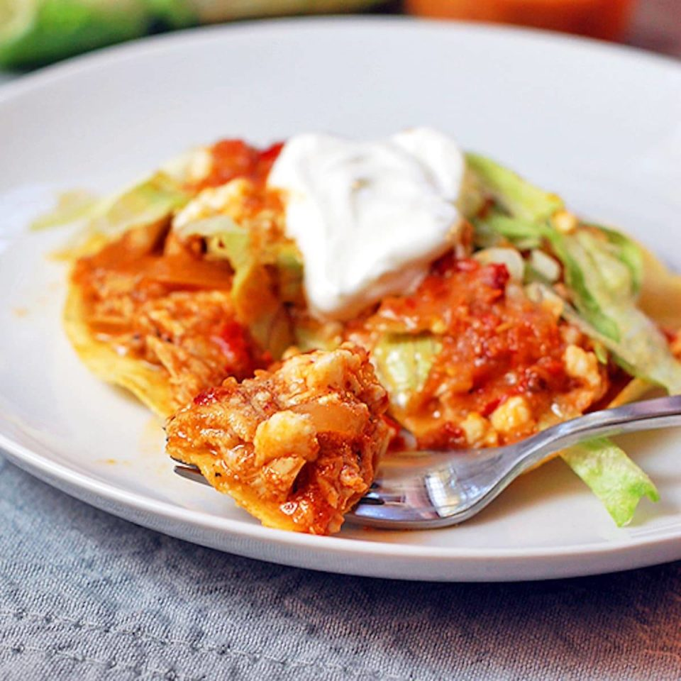 plat tostadas épicées au poulet 